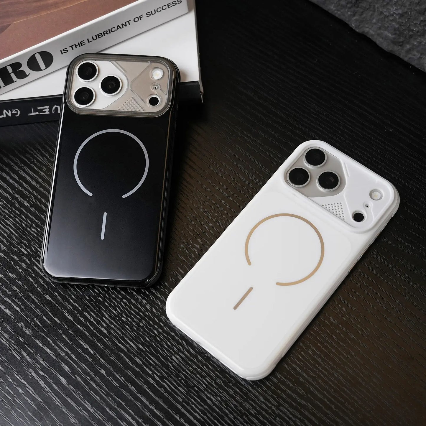 Fashionable Glossy Magsafe Phone Case, Simple and anti Drop Design, Lens Wrapped Protective Phone Case, Suitable for Iphone 17 Promax 16 15 14 13 12 Phone Cases-Zq151